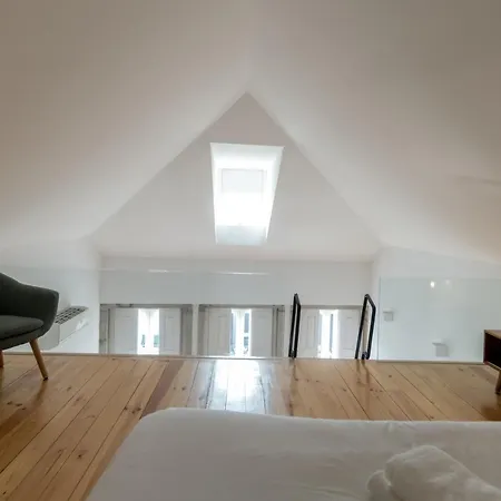 Loft Martires Da Liberdade By Hosts Apartment Porto